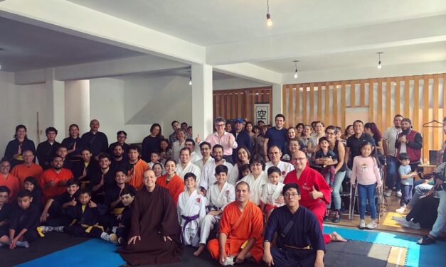 Nuevo Templo en Echegaray / Naucalpan