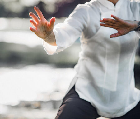 Medita practicando Tai Chi