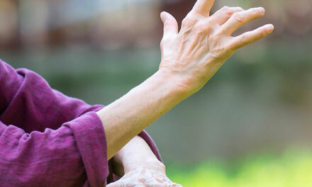 Tai Chi en pacientes con enfermedad de Parkinson en etapa temprana o media