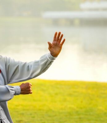 Tai Chi y sus efectos en Adultos Mayores con Insomnio