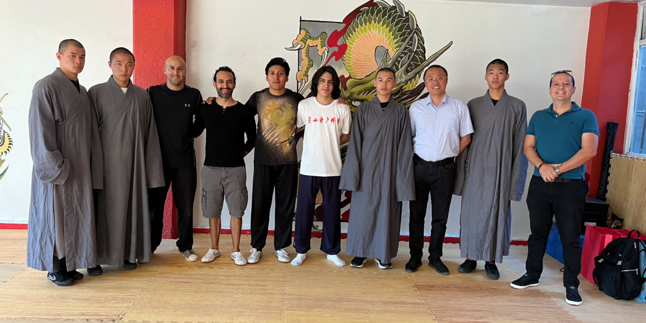 Recibimos visita de monjes de Shaolin China.
